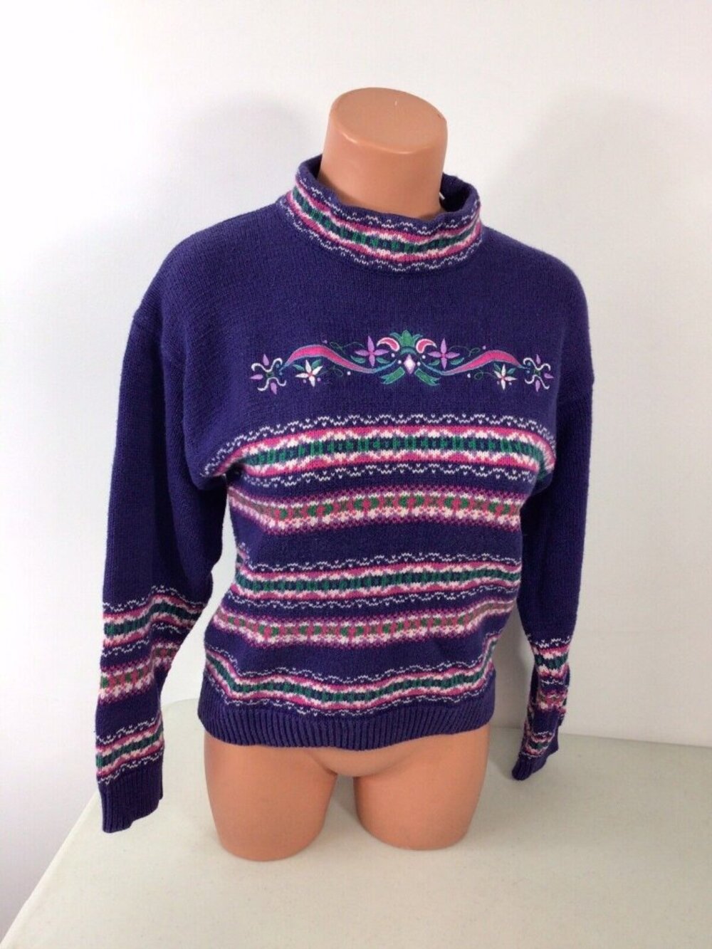 Northern Isles Sweater Womens Small